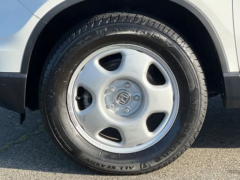 Used 2011 Honda CR-V LX image 28