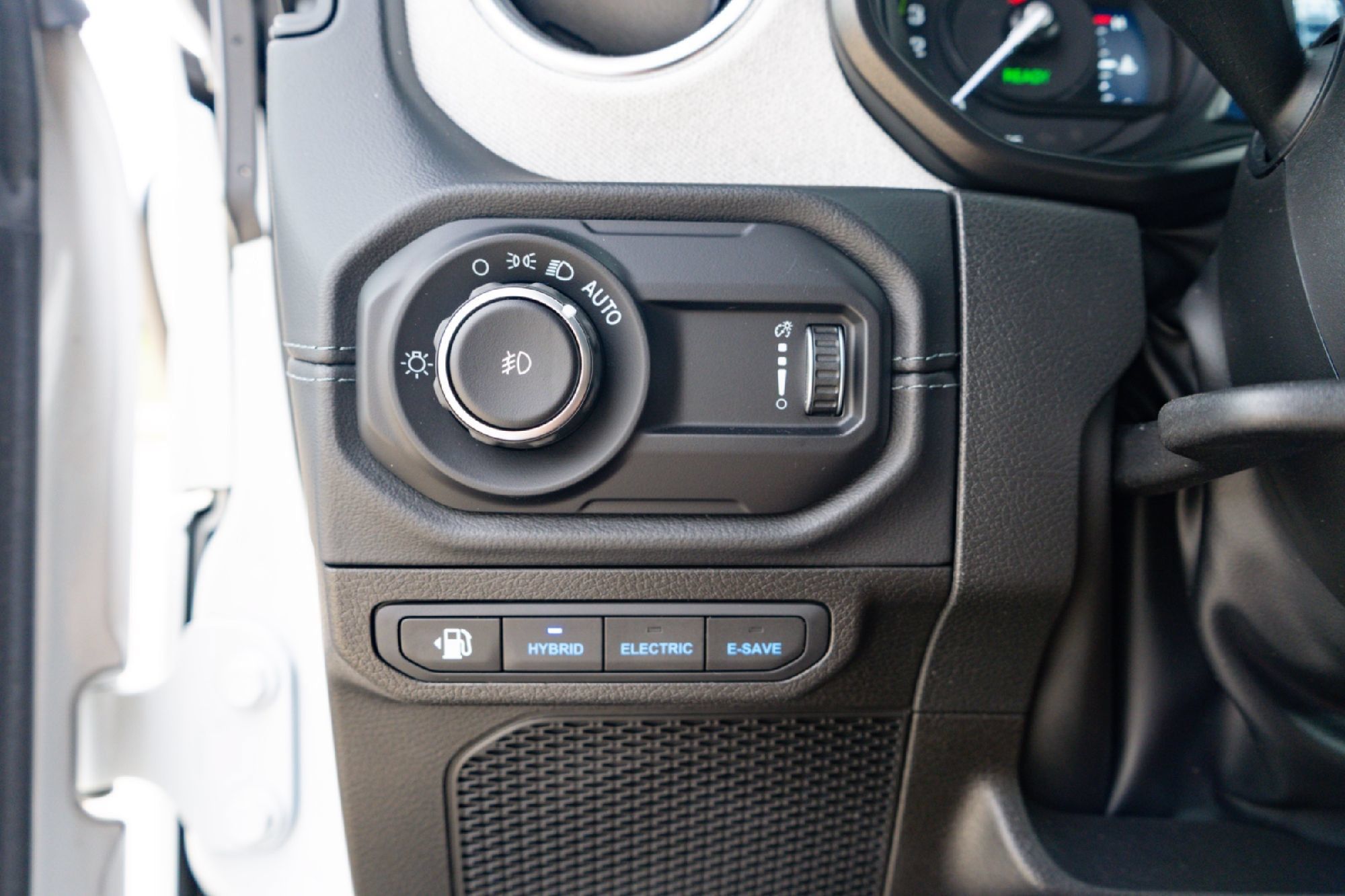 Used 2024 Jeep Wrangler Unlimited Sahara AWD/4WD image 20
