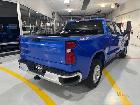 Used 2025 Chevrolet Silverado 1500 LT AWD/4WD image 9