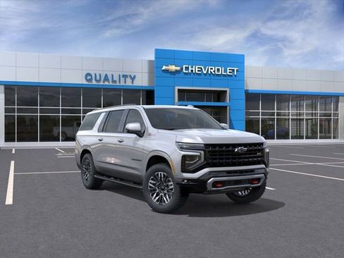New 2026 Chevrolet Suburban Z71 image 1