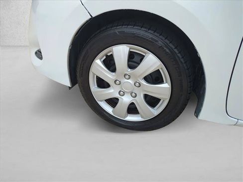 Certified 2017 Toyota Corolla LE FWD image 22