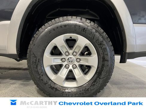 Used 2021 RAM 1500 Laramie AWD/4WD image 31