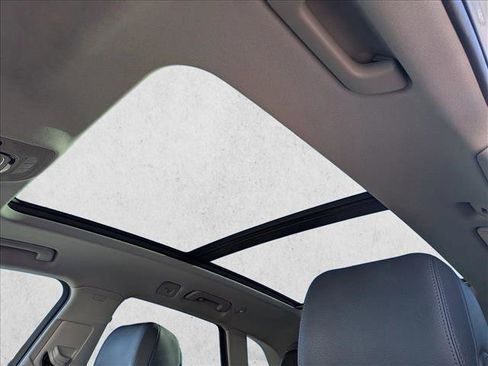 Used 2019 Audi Q5 2.0T Premium Plus w/ Premium Plus Package image 16