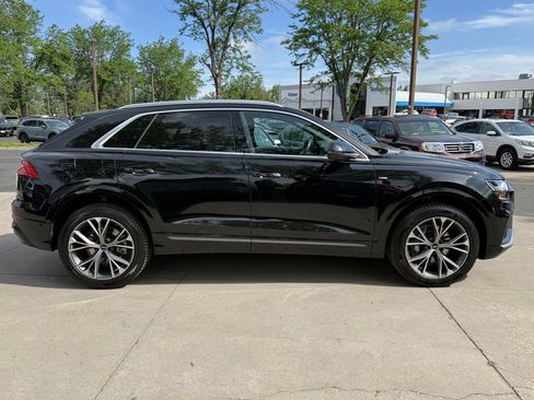 Used 2023 Audi Q8 Premium Plus AWD/4WD image 3
