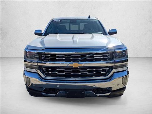 Used 2017 Chevrolet Silverado 1500 LTZ w/ LTZ Plus Package image 2