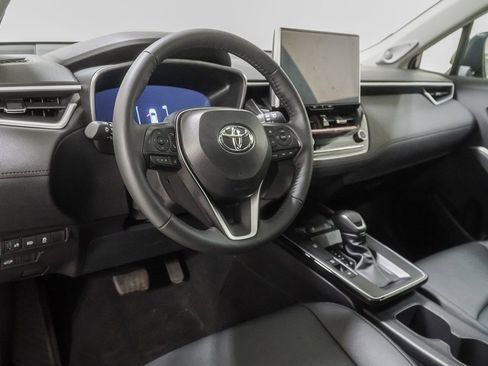 Used 2026 Toyota Corolla Cross XLE w/ Convenience Package image 20