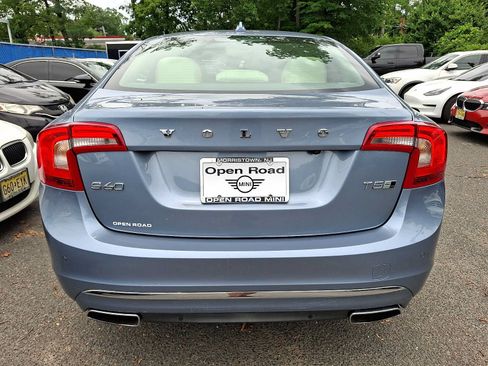 Used 2017 Volvo S60 T5 Inscription w/ Climate Package AWD/4WD image 5