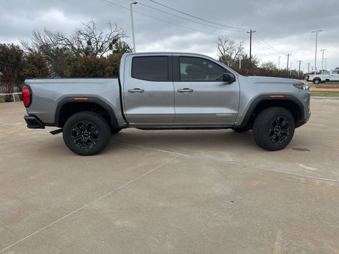 Used 2025 GMC Canyon Elevation w/ Convenience Package image 7