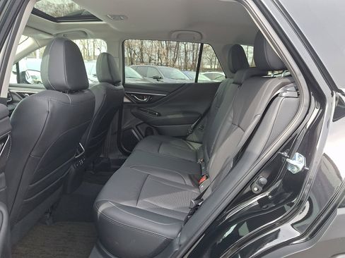 Certified 2025 Subaru Outback Limited AWD/4WD image 10