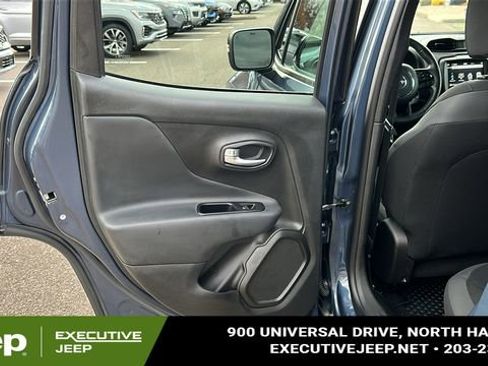 Certified 2022 Jeep Renegade Altitude w/ Convenience Group image 20