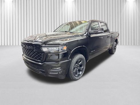 New 2026 RAM 1500 4x4 Crew Cab image 10