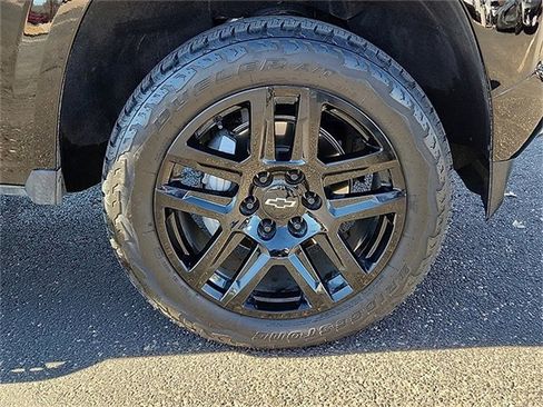 Certified 2025 Chevrolet Colorado Z71 w/ Z71 Convenience Package 2 image 7