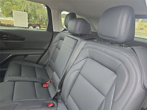 New 2026 Lincoln Nautilus Premier image 10