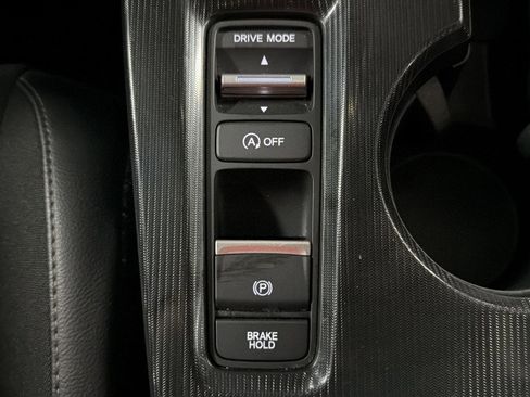 Used 2025 Honda Civic Sport image 40