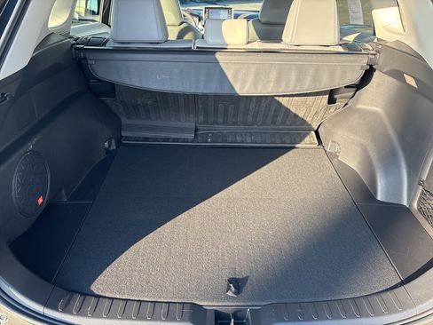 Used 2020 Toyota RAV4 Limited image 41