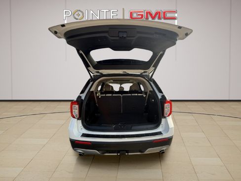 Used 2021 Ford Explorer Limited w/ Hybrid Equipment Group 310A image 31