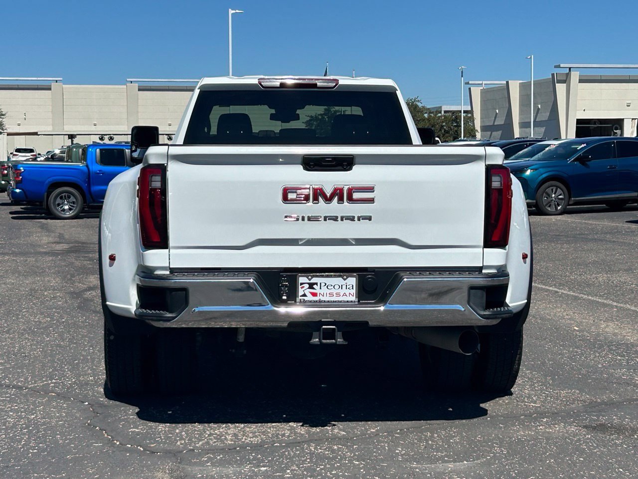 Used 2026 GMC Sierra 3500 Pro w/ Convenience Package AWD/4WD image 5
