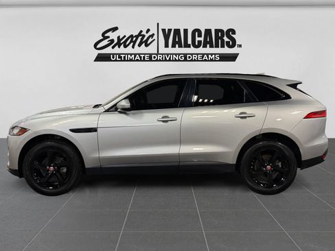 Used 2018 Jaguar F-PACE Premium AWD/4WD image 2