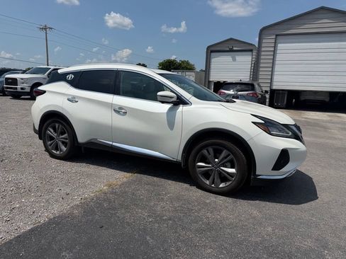 Used 2024 Nissan Murano Platinum w/ Cargo Package FWD image 2