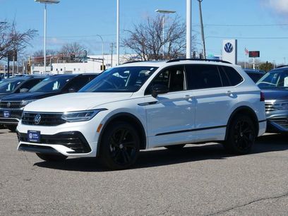 Certified 2023 Volkswagen Tiguan SE R-Line