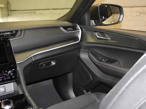 New 2026 Jeep Grand Cherokee L Laredo AWD/4WD image 35