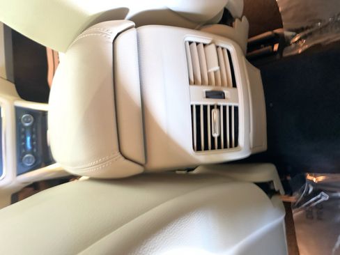 Used 2016 Mercedes-Benz CLA 250 CLA 250 image 23