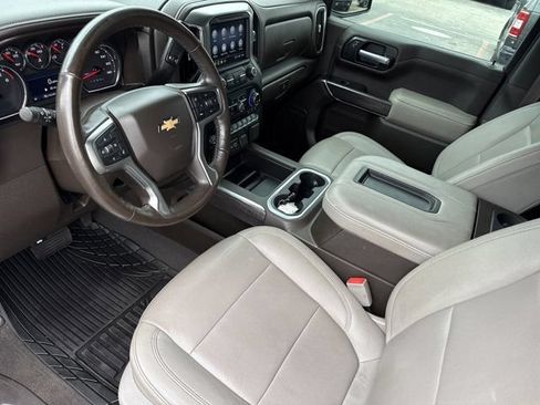 Used 2021 Chevrolet Silverado 1500 LTZ AWD/4WD image 13
