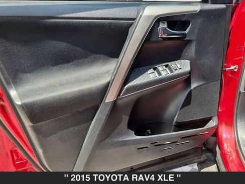 Used 2015 Toyota RAV4 XLE AWD/4WD image 10