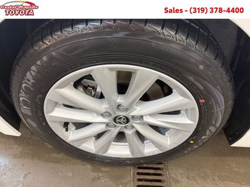 New 2026 Toyota Corolla SE image 6