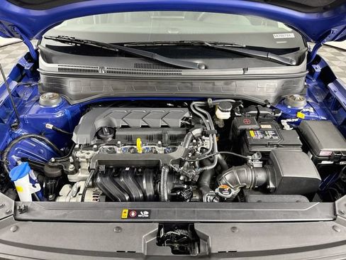 Certified 2025 Hyundai Venue SEL FWD image 42