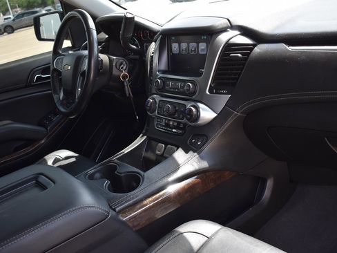 Used 2019 Chevrolet Tahoe LT AWD/4WD image 15