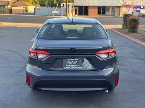 Used 2026 Toyota Corolla LE FWD image 5