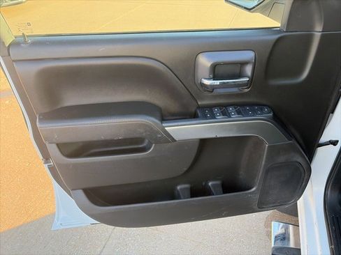 Used 2018 Chevrolet Silverado 1500 LT w/ All Star Edition image 10