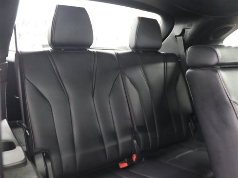Used 2022 Acura MDX Type S AWD/4WD image 23