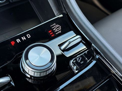 New 2025 Jeep Grand Cherokee Overland w/ Adv Protech Group III image 38