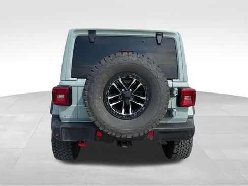 Used 2024 Jeep Wrangler Unlimited Rubicon AWD/4WD image 6