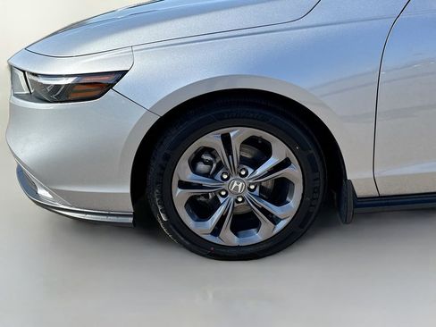 Used 2023 Honda Accord EX image 22