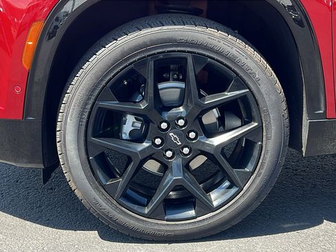 Certified 2024 Chevrolet Traverse RS w/ LPO, Floor Liner Package AWD/4WD image 10