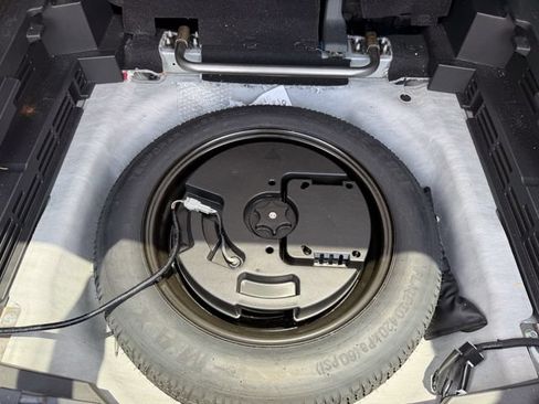 Used 2023 Nissan Rogue SV FWD image 20