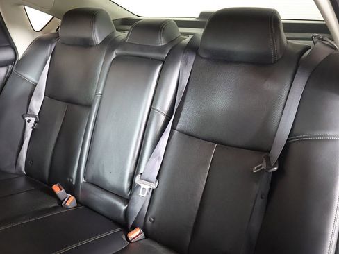 Used 2017 Nissan Altima 2.5 SL w/ Moonroof Package image 32