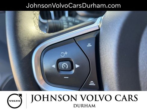 Used 2023 Volvo XC60 B5 Core w/ Climate Package image 22