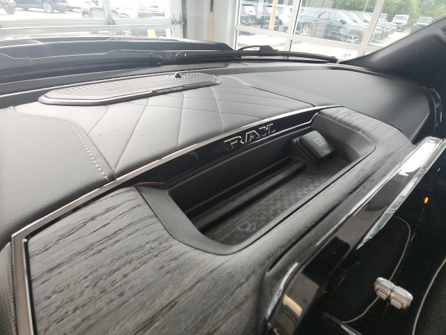 New 2026 RAM 1500 Limited AWD/4WD image 40