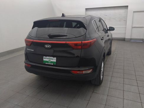 Used 2019 Kia Sportage LX AWD/4WD image 9