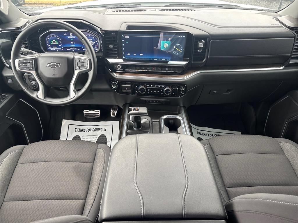 Used 2024 Chevrolet Silverado 1500 RST w/ Redline Edition AWD/4WD image 21
