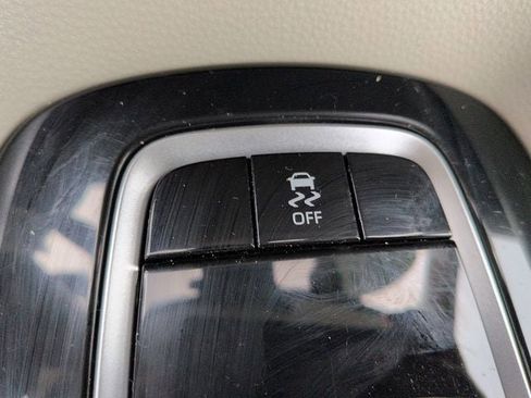 Certified 2025 Toyota Corolla LE FWD image 24