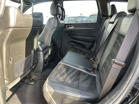 Certified 2019 Jeep Grand Cherokee Altitude image 15