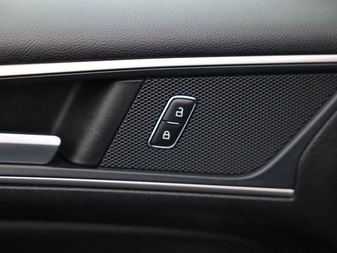 Certified 2022 Ford Edge SEL w/ Convenience Package image 18