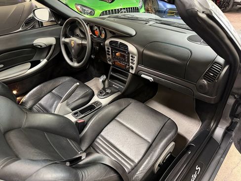 Used 2004 Porsche Boxster S RWD image 16