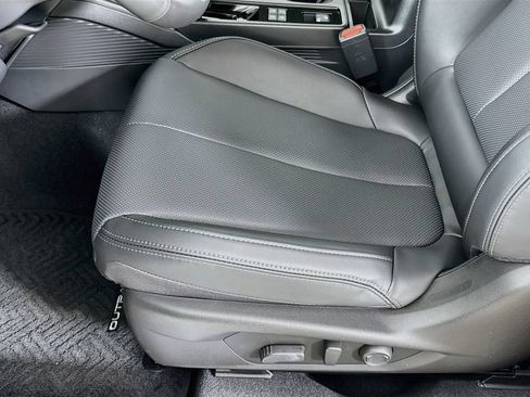 New 2026 Subaru Outback Limited XT AWD/4WD image 21