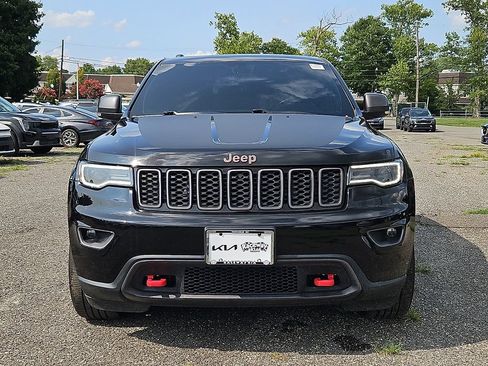 Used 2021 Jeep Grand Cherokee Trailhawk w/ Trailhawk Luxury Group AWD/4WD image 2
